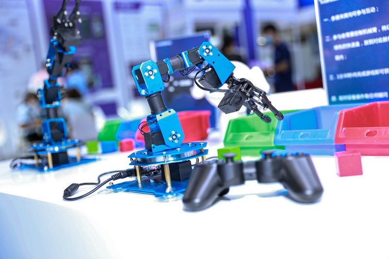 世榮智慧服務(wù) 科技驅(qū)動(dòng)未來(lái)，技術(shù)服務(wù)引領(lǐng)新篇章